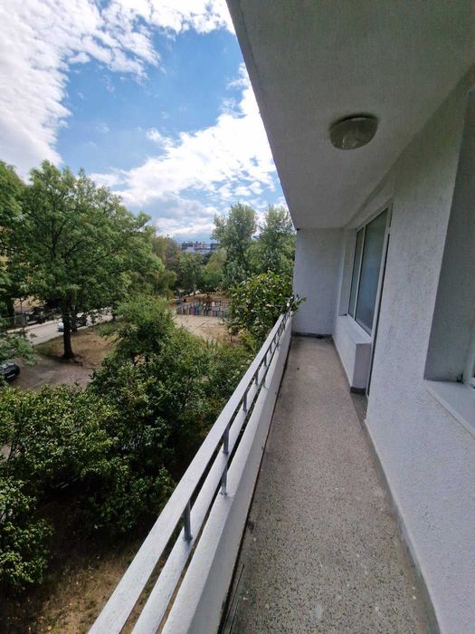 ремонтиран апартамент в паркова среда