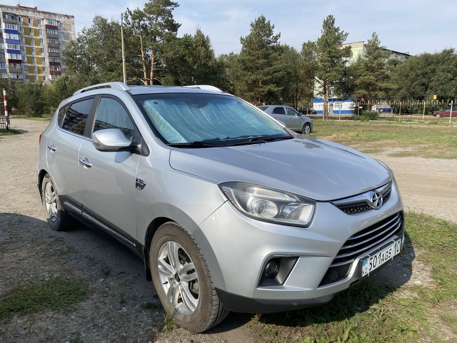 Продам JAC S5 в хорошем состояний.