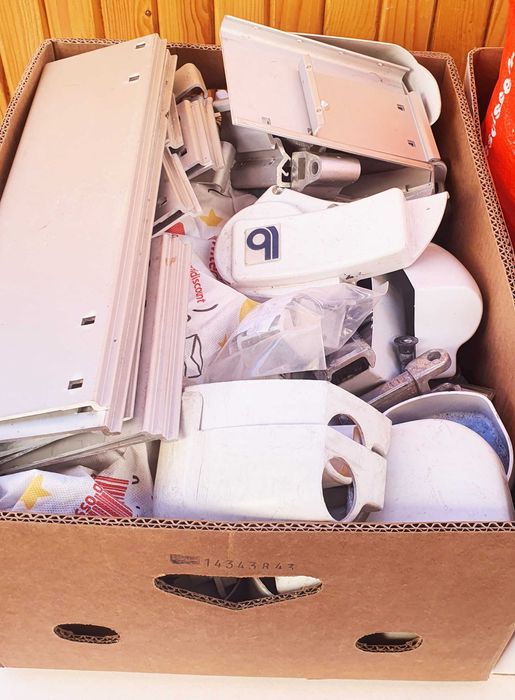 Piese marchize Thule, Fiamma,  LB , noi si folosite, toate la pachet