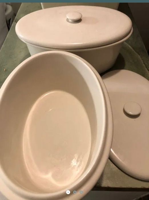 Керамичен съд за печене исервиране