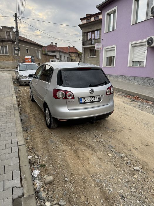 Продава се VW GOLF PLUS 1.6 Газ/Бензин
