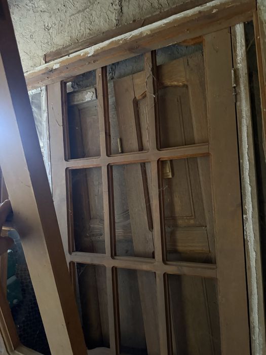 Yogoch eshiklar sotiladi jarma jari birdan abeshniy bir dana