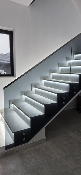 Balustrade din sticlă securizata