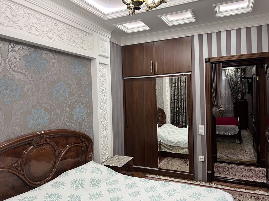 Ibn sino 2 bashknet ro’parasida sro’chna sotiladi