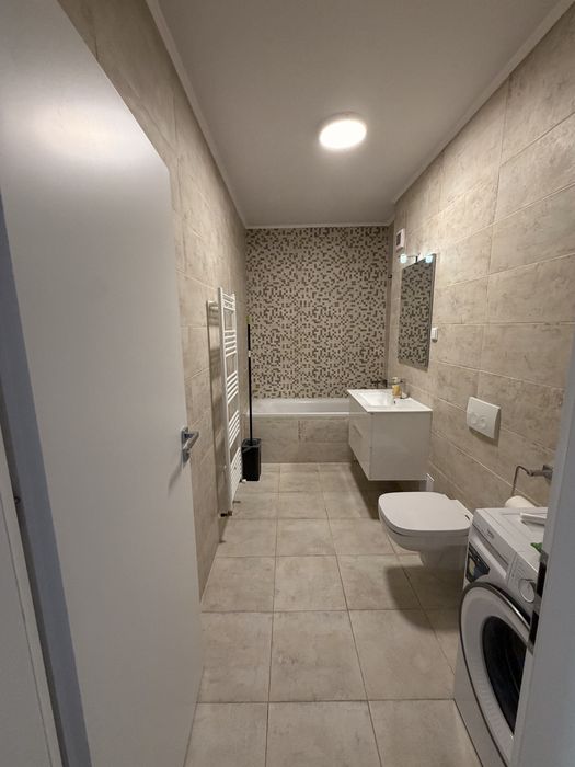 Inchiriez alartament cu 2 camere, Maurer