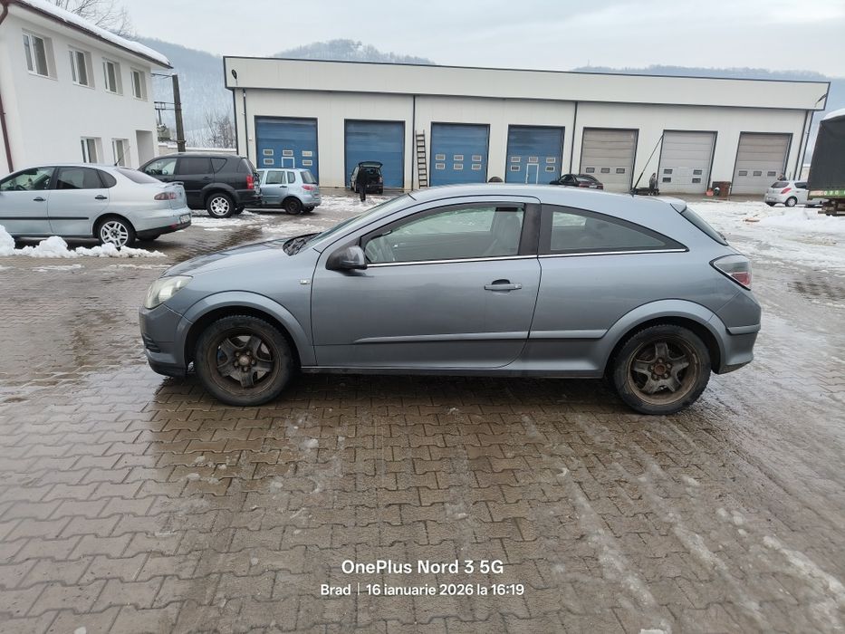 Opel Astra H GTC