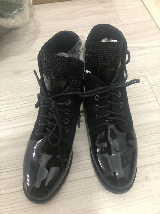 Полусапожки женские