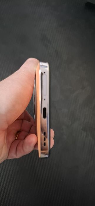 Oppo reno 12 fs 5G