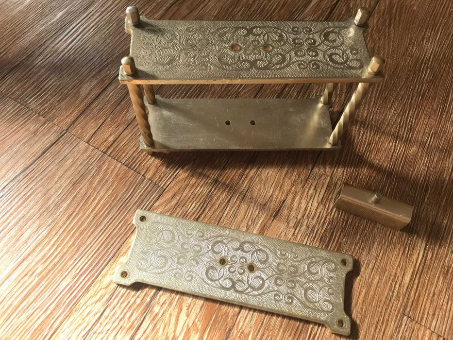 Корпус от настольных часов: Слава.