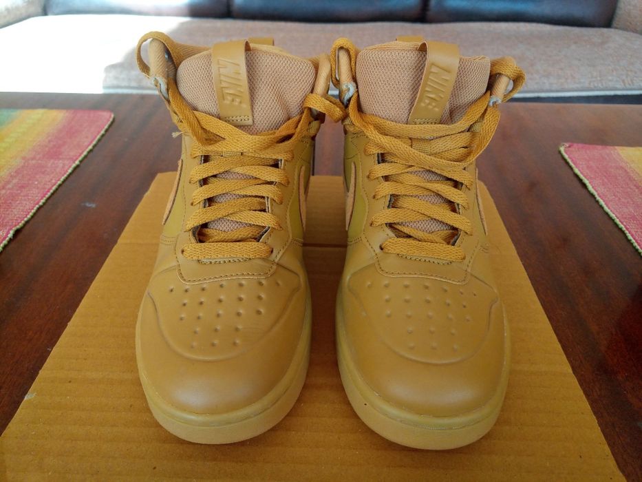 Nike Court Borough Mid 2 Boot