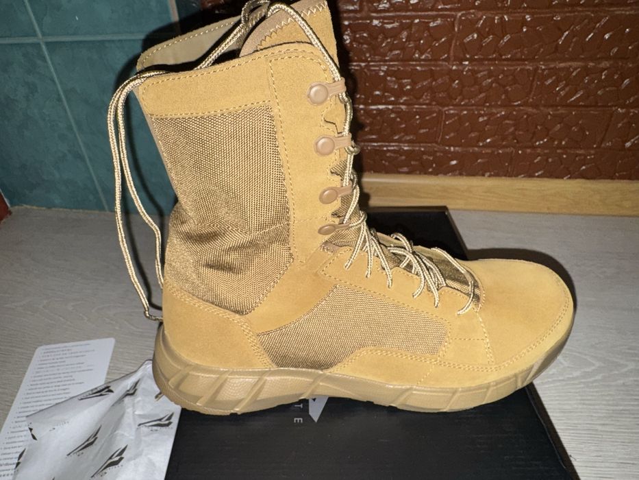 OAKLEY Light Assault Boot II