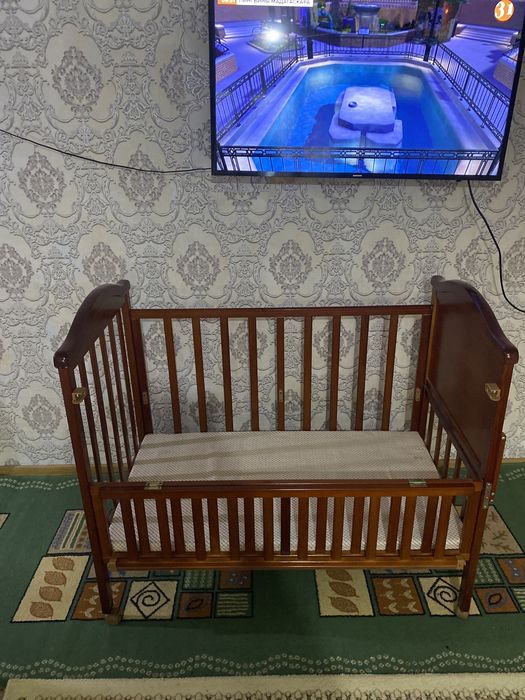 Продам Манеж кровать