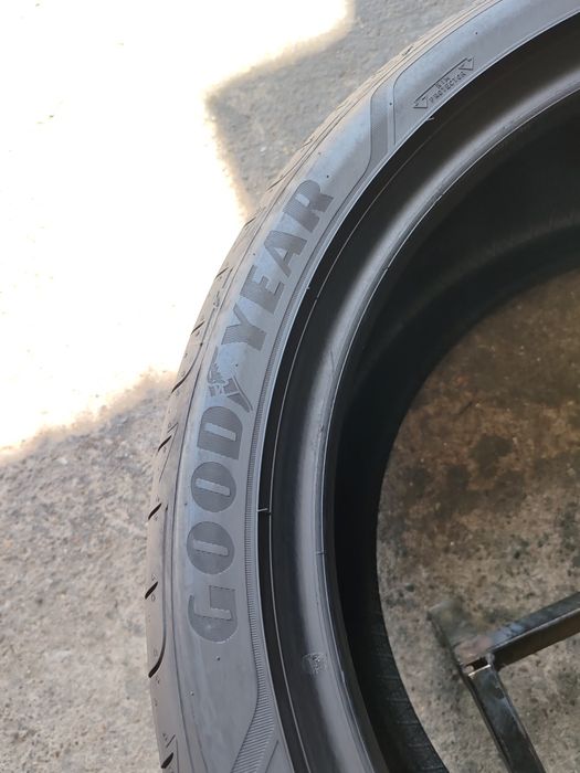 2 anvelope 275 35 19