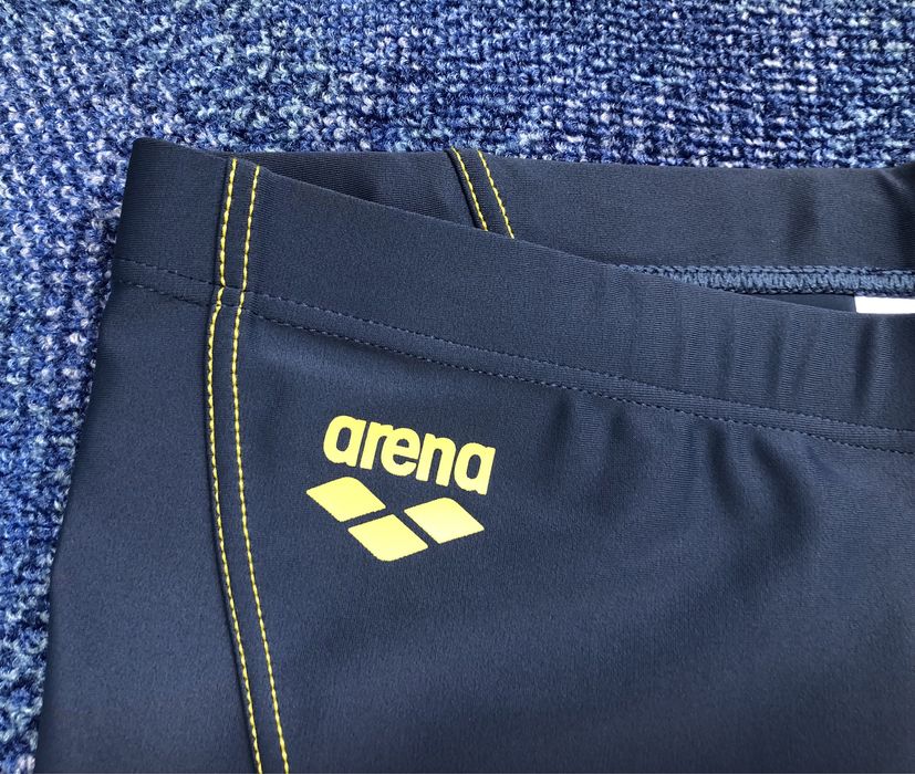 Arena ОРИГИНАЛНИ мъжки плувки/бански - XS-S