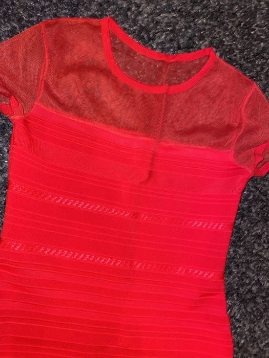 Бандажное платье