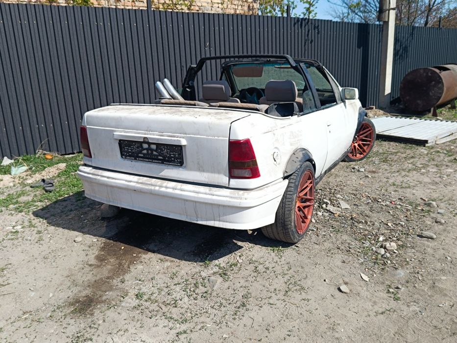 Опель Кадет Е кабриолет