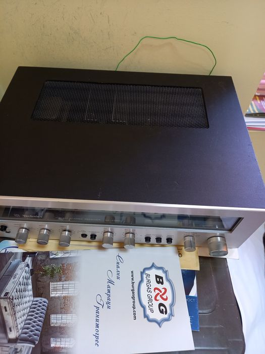 Ресивър техникс в много добро технич.и визуално състояние