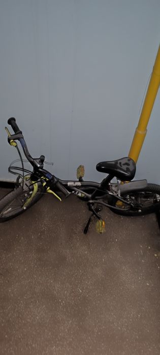Vând bicicleta pentru copii
