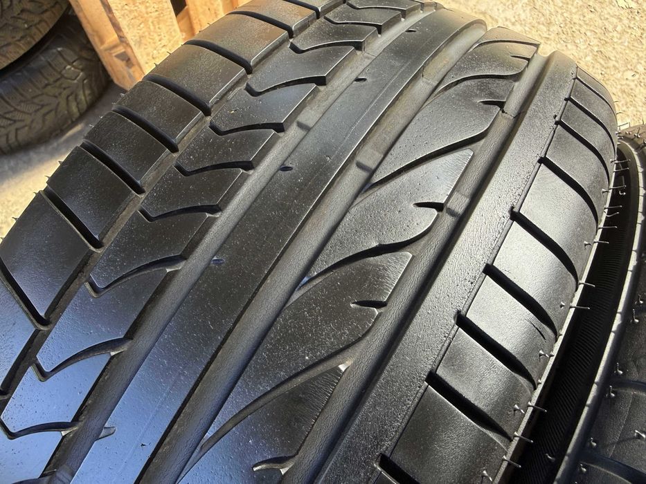 2x Anvelope Vara 225/45 R18 - Bridgestone Potenza RE050A