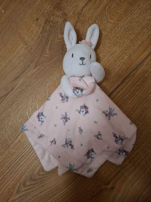 Плюшени играчки различни видове 10 лв. броя