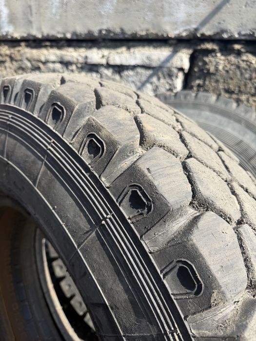 Резина на камаз(шины) r9