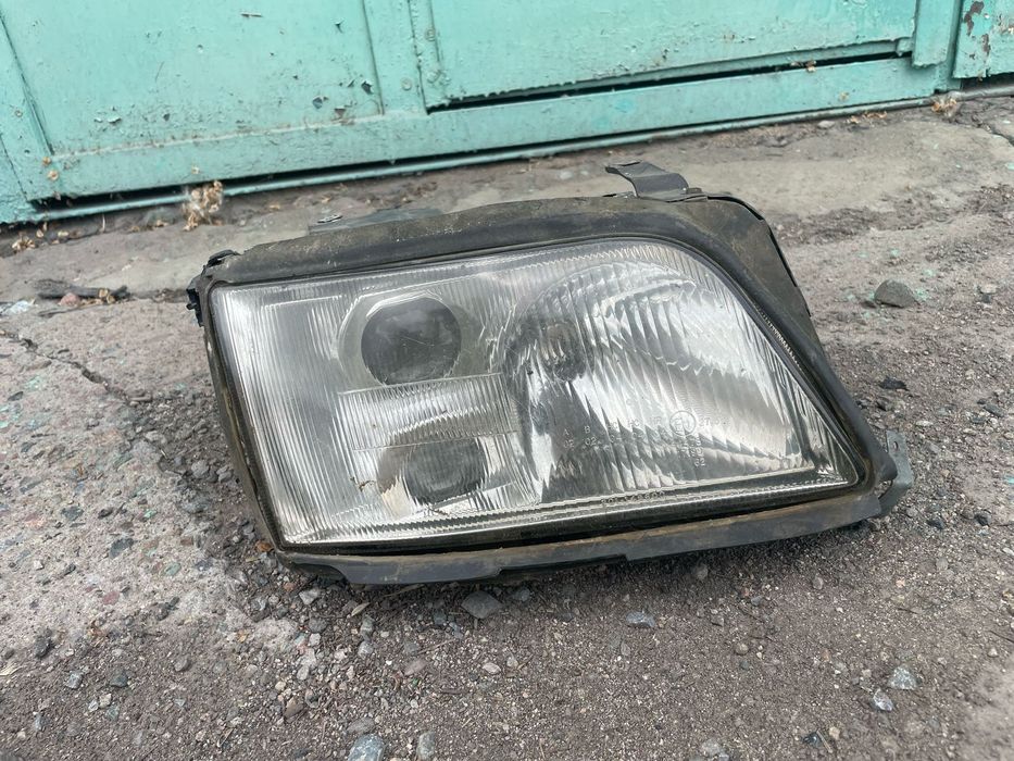 Ауди 100 с4 на запчасти