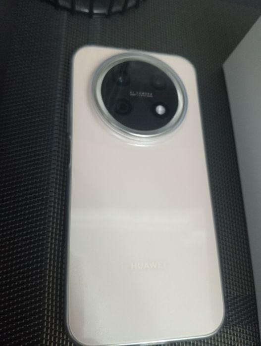 Продам сотовый телефон Huawei Nova 15 Max