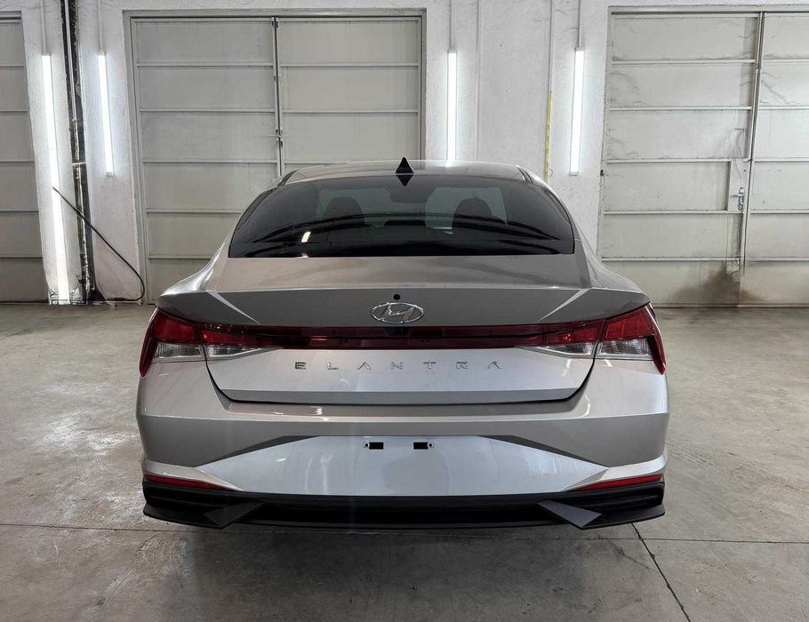 продам Hyundai Elantra 2021