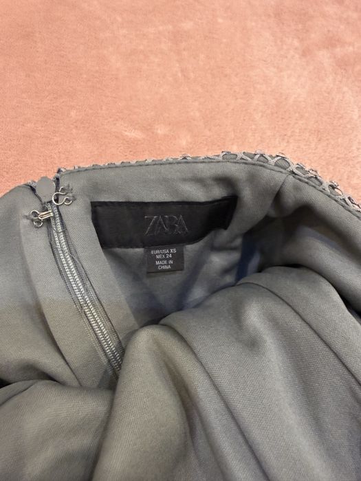 Зара рокля с камъни