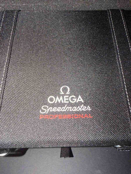 Omega Speedmaster Moonwatch Panda