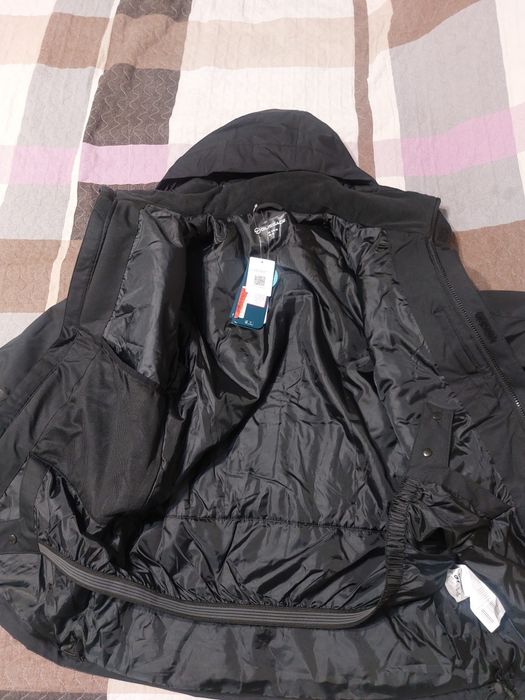 Продам новую куртку