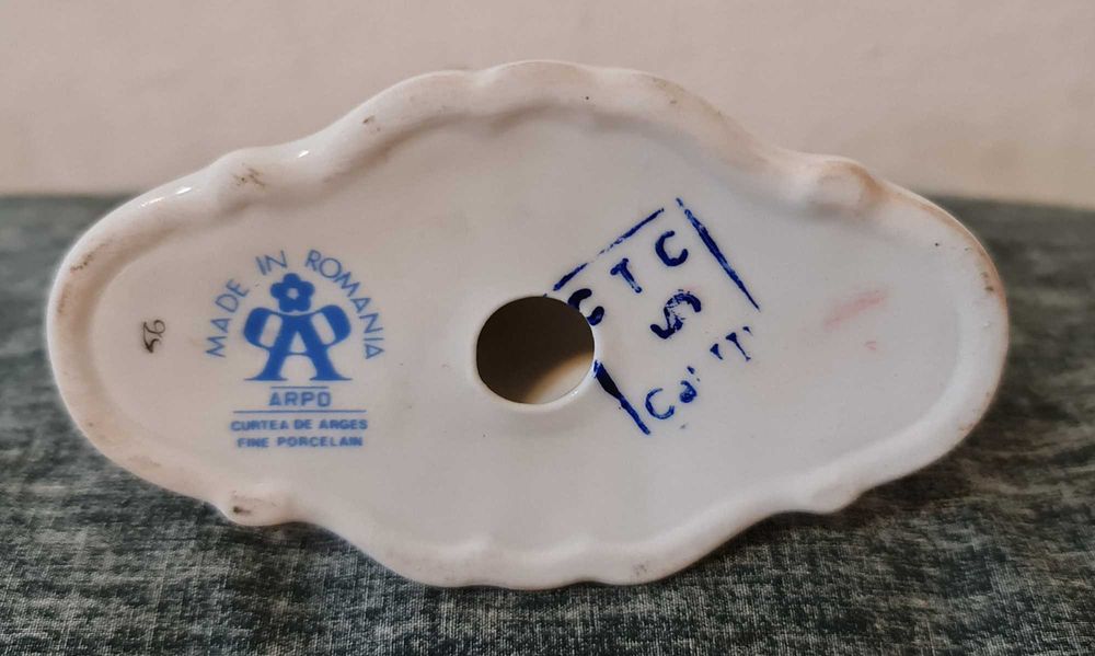 ARPO стар Румънски порцелан Елени