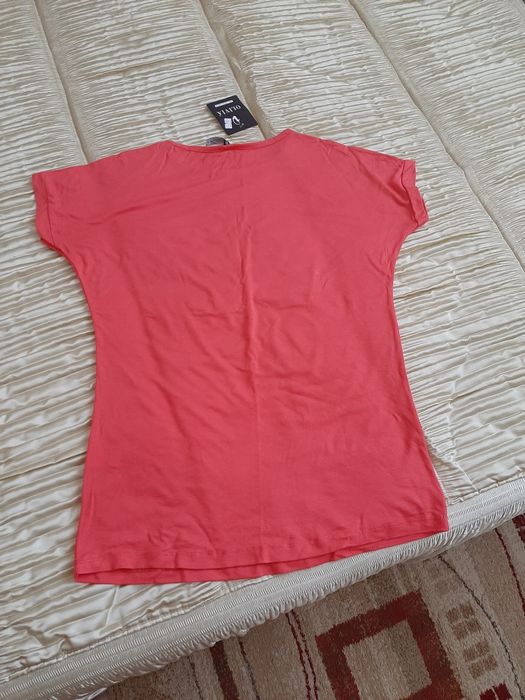 Футболка женская