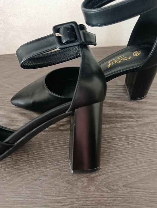 Туфли женские. Новые.