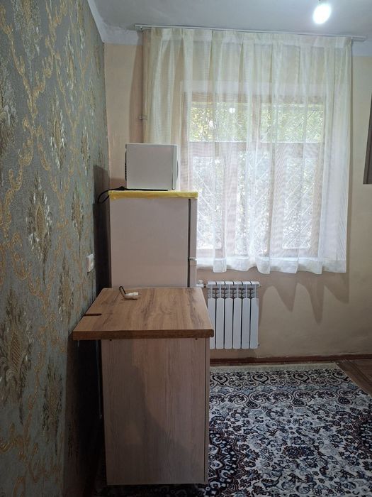 Чирчикда жойлашган 1хона шаройтии бор квартира