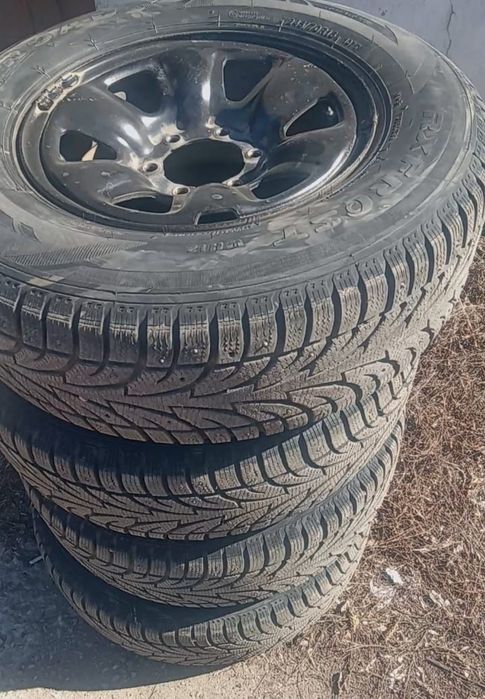 Продам колеса с дисками, 4 шт!