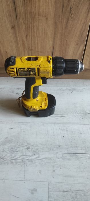 шуруповёрт девольт