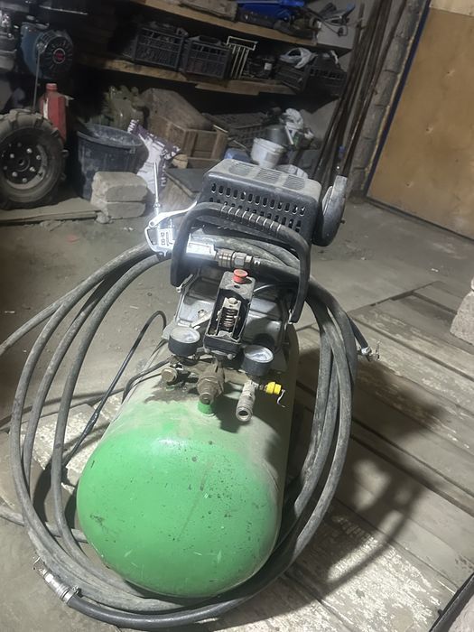 Компрессор 30000 тг