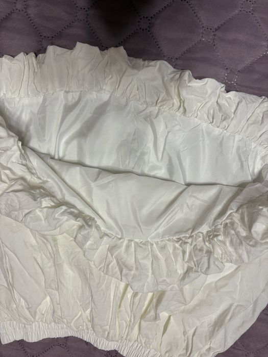 Бяла пола балон