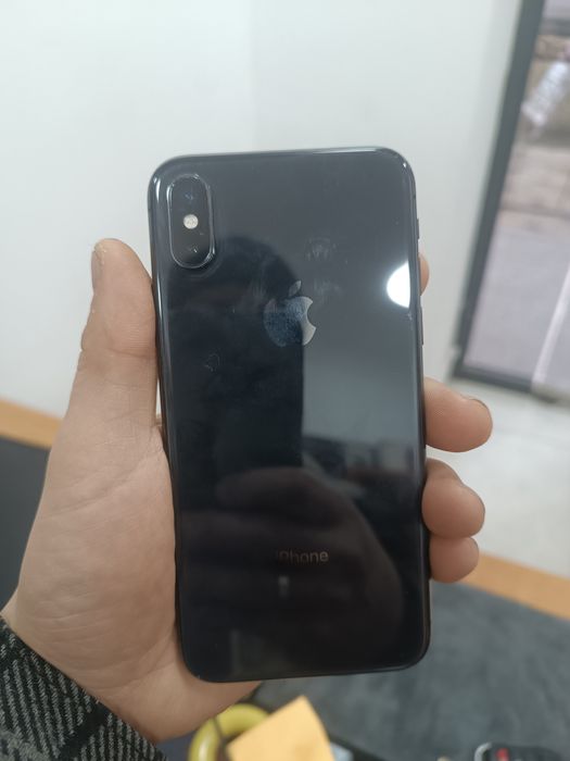 Iphone x  256/100 yomkst