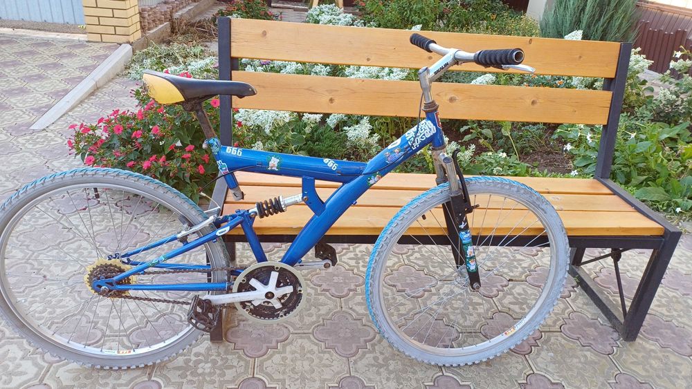 Продам велосипед - двухподвес.