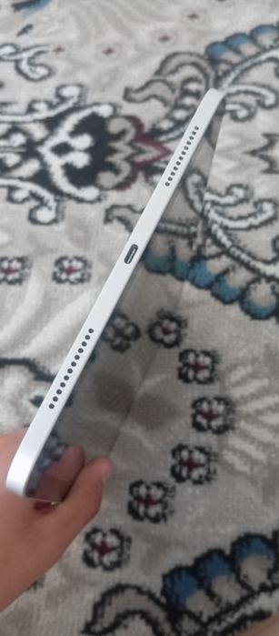Ipad 11 6/128 GB