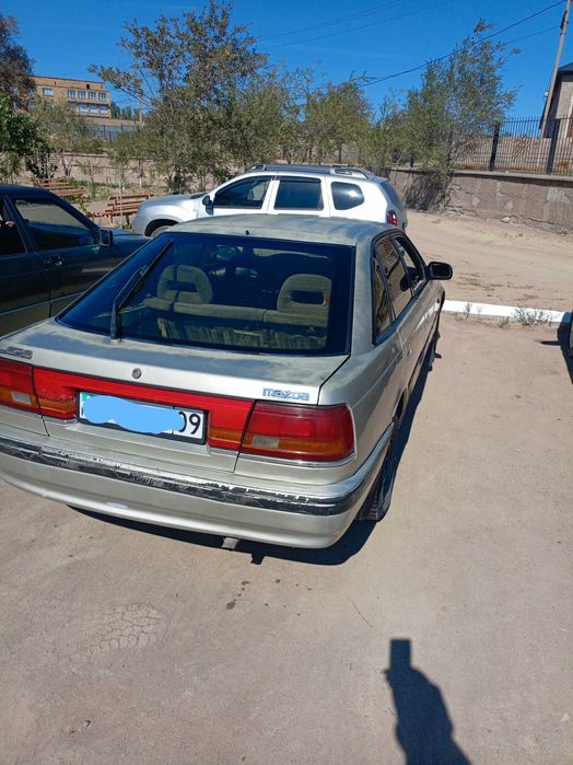 Продаётся автомобиль Mazda 626