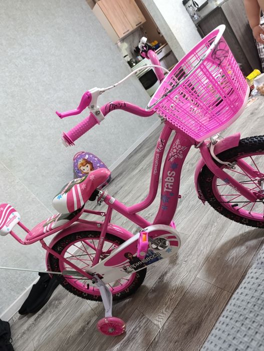 Велосипед новый для девочек