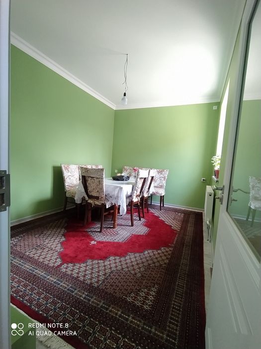 Qibrayda srochna hovli sotiladi