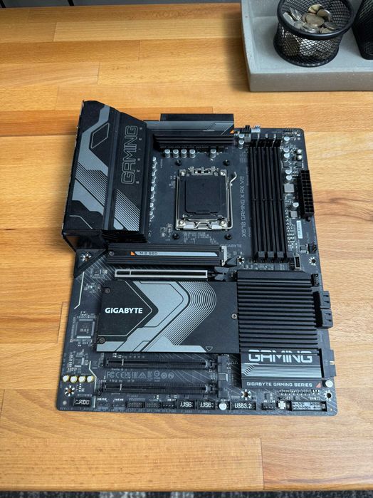 Placa de baza Gigabyte X670 Gaming X AX v2