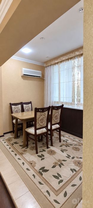 4  комнатная квартира на Ц5
