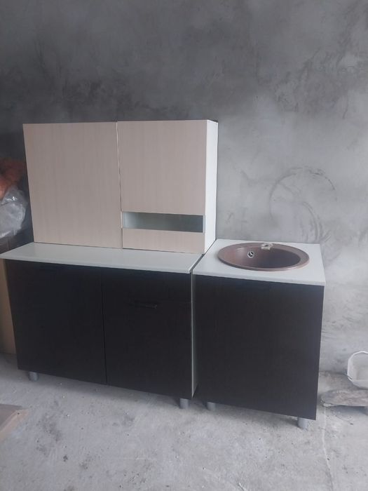 Продам кухонный гарнитур