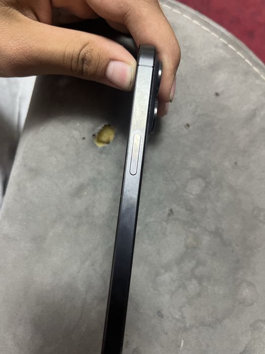 Iphone 15 pro  продаю срочно