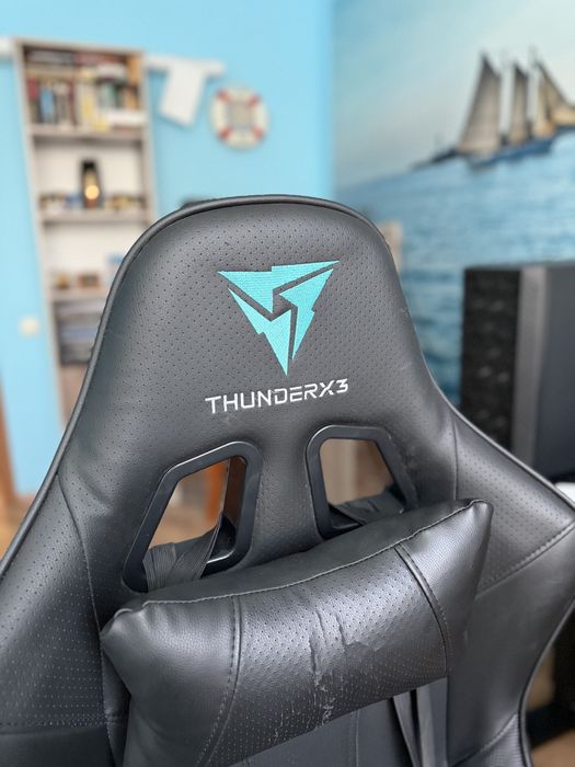 Игровое кресло Thunder X3